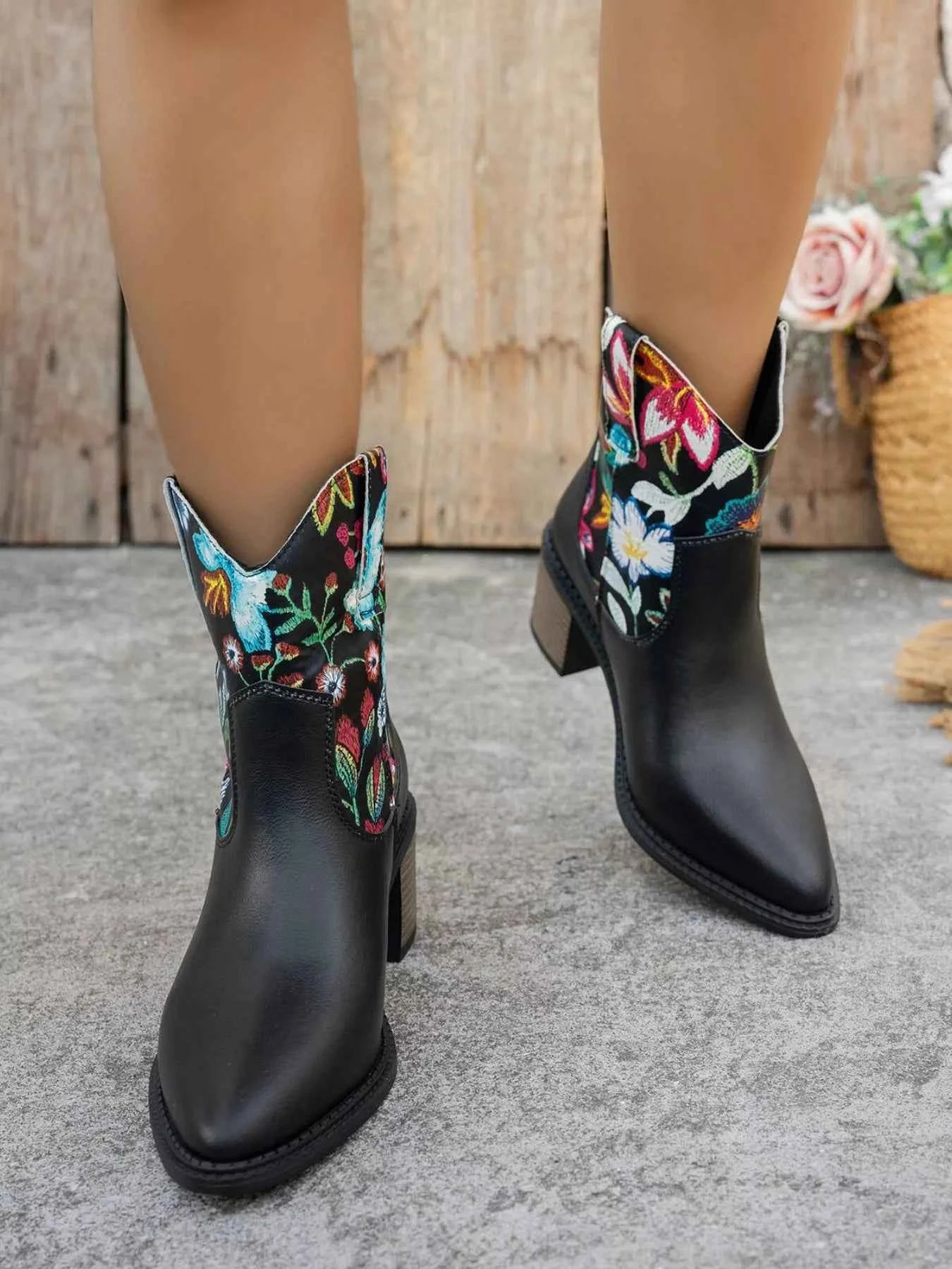 Leather Floral Embroidered : Western Ankle Boots