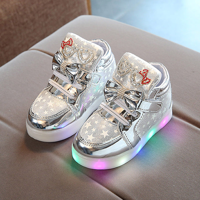 Toddler Fashion Light-Up Sneakers ꫀꪶꫀᧁꪖꪀᥴꫀ꠸ᠻꪗ~ 𝔈𝔪𝔟𝔯𝔞𝔠𝔢 𝔈𝔩𝔢𝔤𝔞𝔫𝔠𝔢