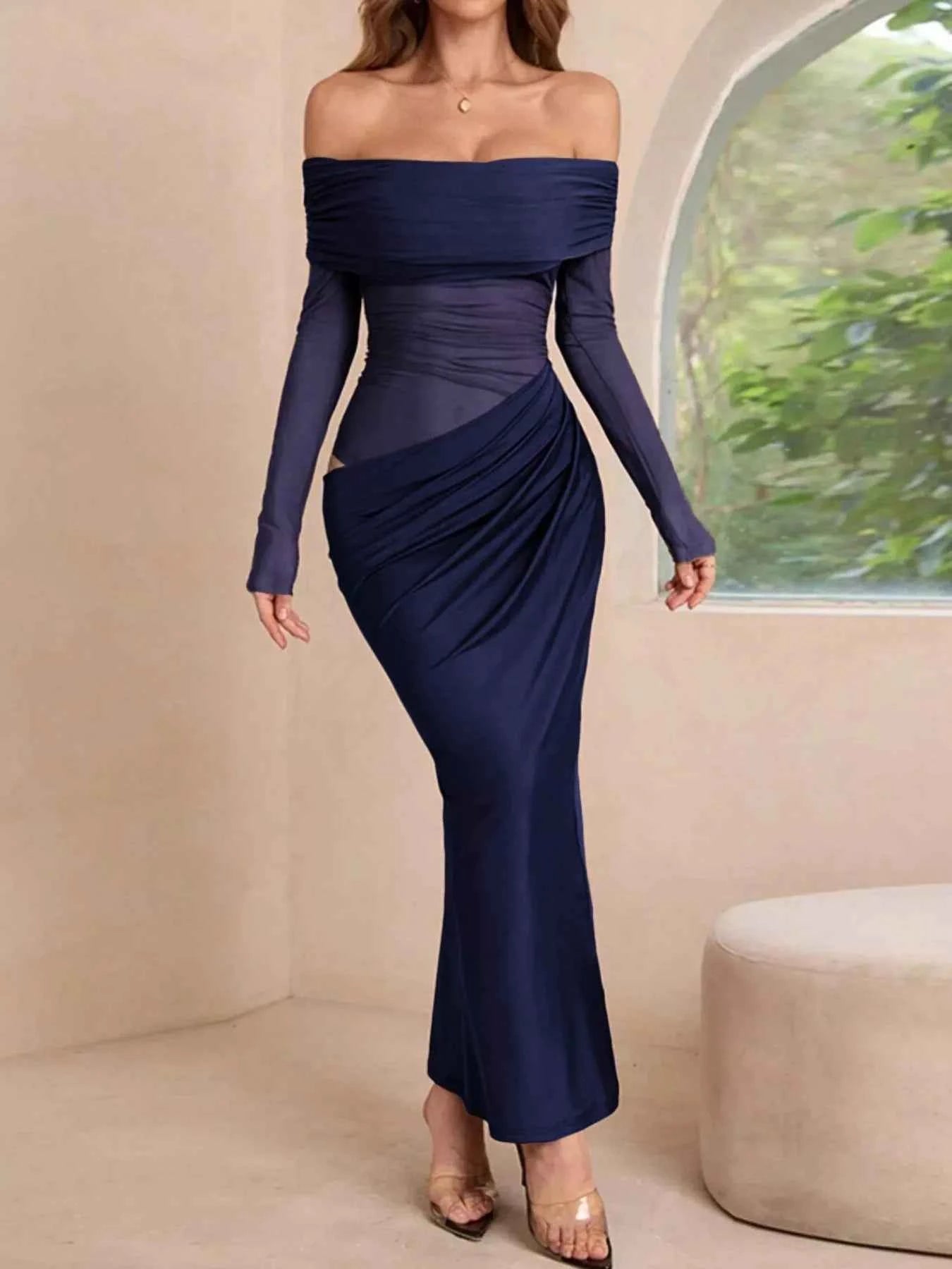 Off-Shoulder Long Sleeve Ruched : Bodycon Maxi Dress