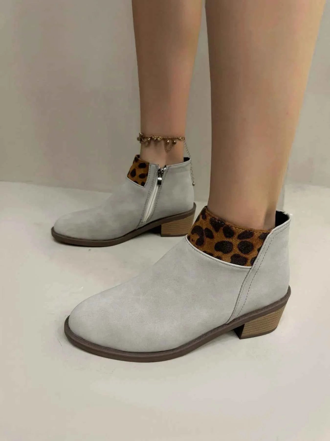 Leopard Block : Heels Boots