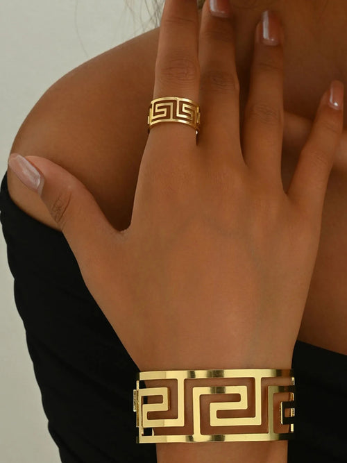 18K Gold-Plated Geometric Bracelet and Ring Jewelry Set - ꫀꪶꫀᧁꪖꪀᥴꫀ꠸ᠻꪗ~ 𝔈𝔪𝔟𝔯𝔞𝔠𝔢 𝔈𝔩𝔢𝔤𝔞𝔫𝔠𝔢