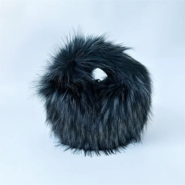 Fashion Faux Fur Women Handbags ꫀꪶꫀᧁꪖꪀᥴꫀ꠸ᠻꪗ~ 𝔈𝔪𝔟𝔯𝔞𝔠𝔢 𝔈𝔩𝔢𝔤𝔞𝔫𝔠𝔢