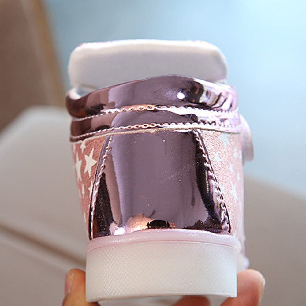 Toddler Fashion Light-Up Sneakers ꫀꪶꫀᧁꪖꪀᥴꫀ꠸ᠻꪗ~ 𝔈𝔪𝔟𝔯𝔞𝔠𝔢 𝔈𝔩𝔢𝔤𝔞𝔫𝔠𝔢