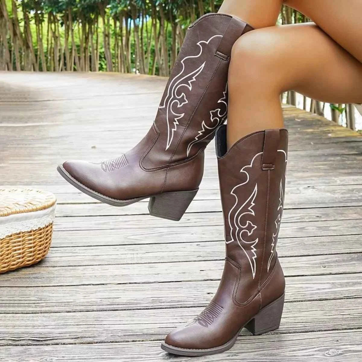 Brown Western Embroidered : Mid-Calf Boots