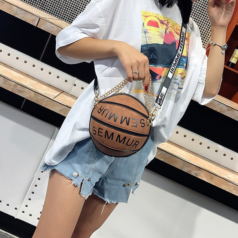 Luxury Chain Basketball Handbags ꫀꪶꫀᧁꪖꪀᥴꫀ꠸ᠻꪗ~ 𝔈𝔪𝔟𝔯𝔞𝔠𝔢 𝔈𝔩𝔢𝔤𝔞𝔫𝔠𝔢