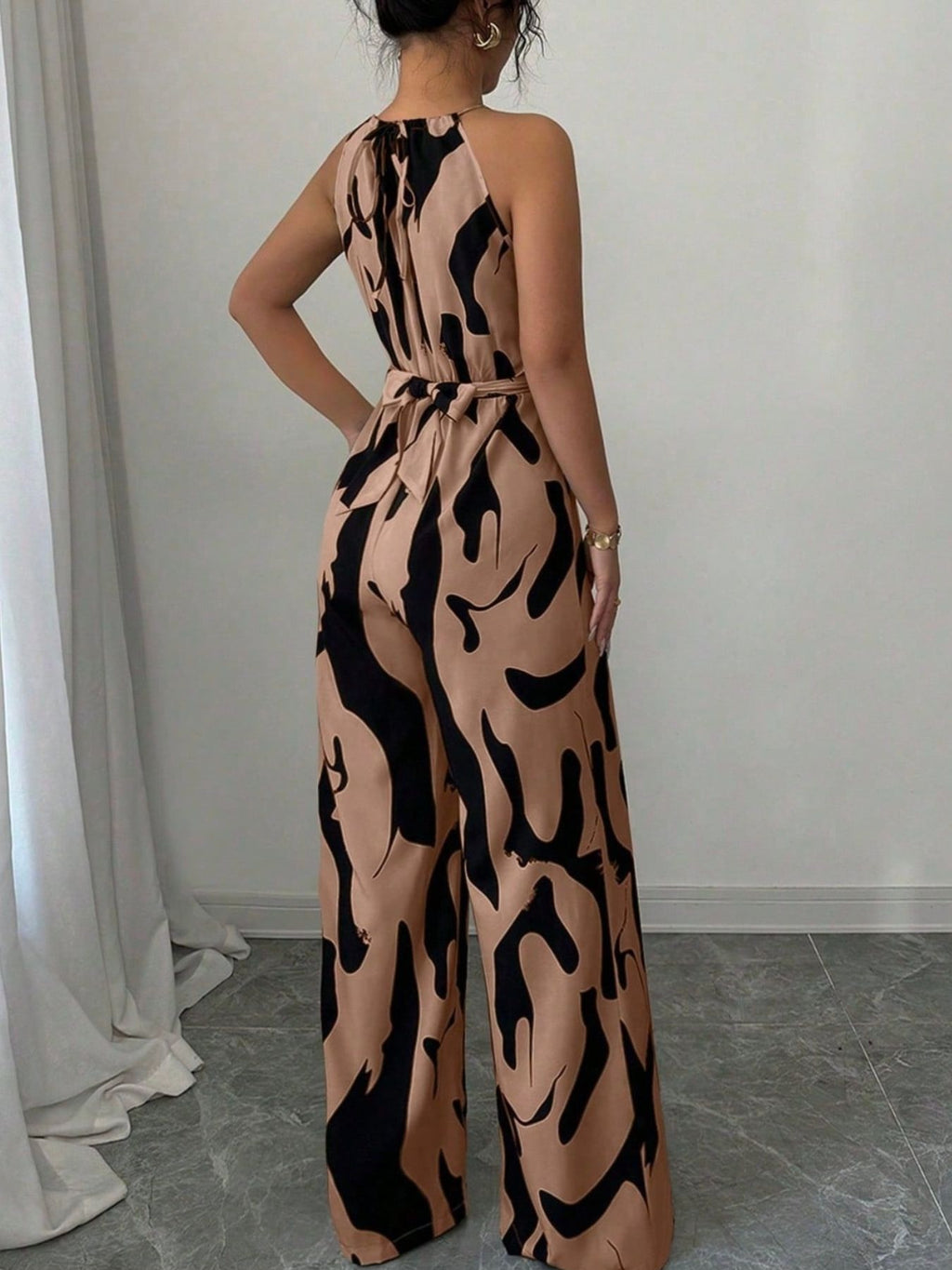 Abstract Print Sleeveless Wide Leg Jumpsuit - ꫀꪶꫀᧁꪖꪀᥴꫀ꠸ᠻꪗ~ 𝔈𝔪𝔟𝔯𝔞𝔠𝔢 𝔈𝔩𝔢𝔤𝔞𝔫𝔠𝔢