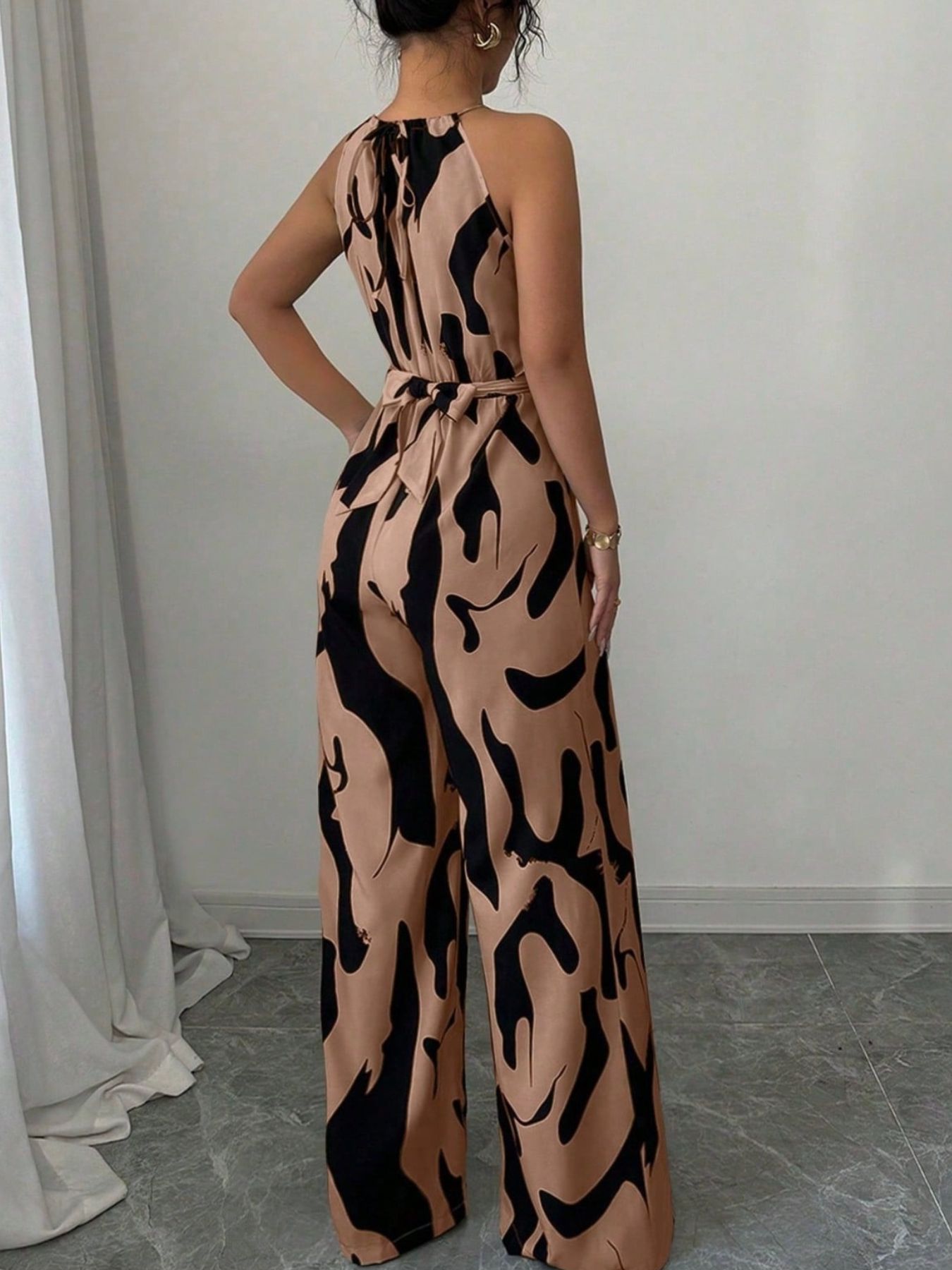 Abstract Print Sleeveless Wide Leg Jumpsuit - ꫀꪶꫀᧁꪖꪀᥴꫀ꠸ᠻꪗ~ 𝔈𝔪𝔟𝔯𝔞𝔠𝔢 𝔈𝔩𝔢𝔤𝔞𝔫𝔠𝔢