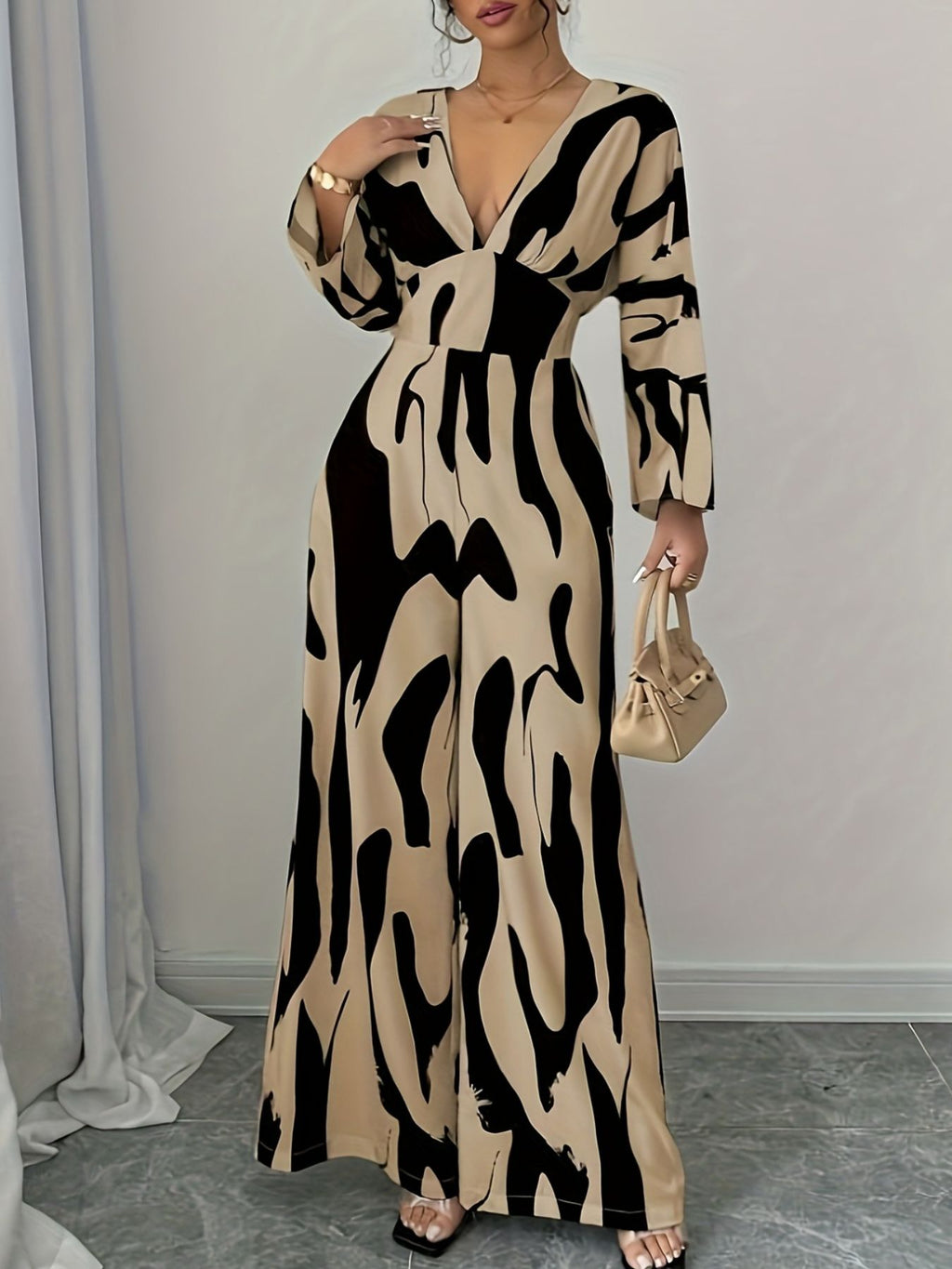 Abstract Print V-Neck Wide Leg Jumpsuit - ꫀꪶꫀᧁꪖꪀᥴꫀ꠸ᠻꪗ~ 𝔈𝔪𝔟𝔯𝔞𝔠𝔢 𝔈𝔩𝔢𝔤𝔞𝔫𝔠𝔢
