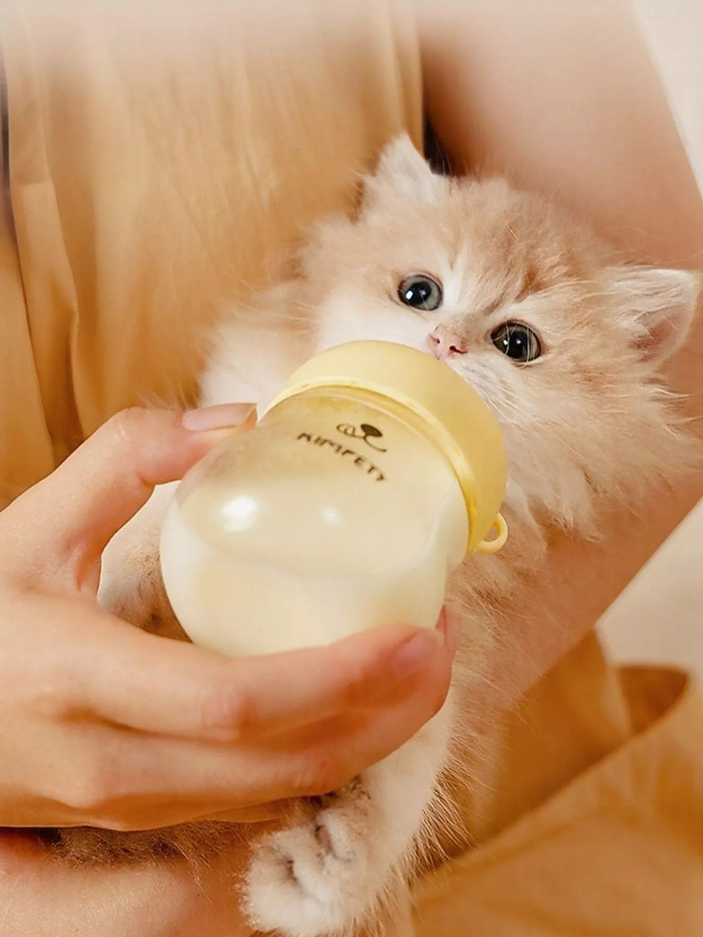 Anti - Choking Silicone Pet Nursing Bottle - ꫀꪶꫀᧁꪖꪀᥴꫀ꠸ᠻꪗ~ 𝔈𝔪𝔟𝔯𝔞𝔠𝔢 𝔈𝔩𝔢𝔤𝔞𝔫𝔠𝔢