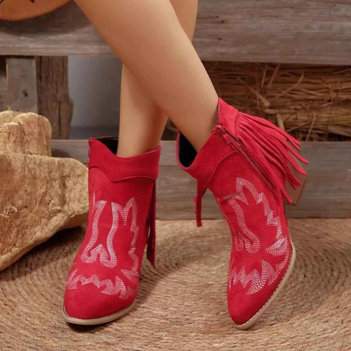 Western Fringe Point Toe : Block Ankle Heel Boots