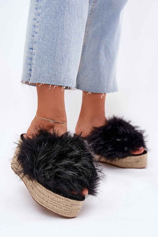 Elegant Figaro Flip-flops With Fur