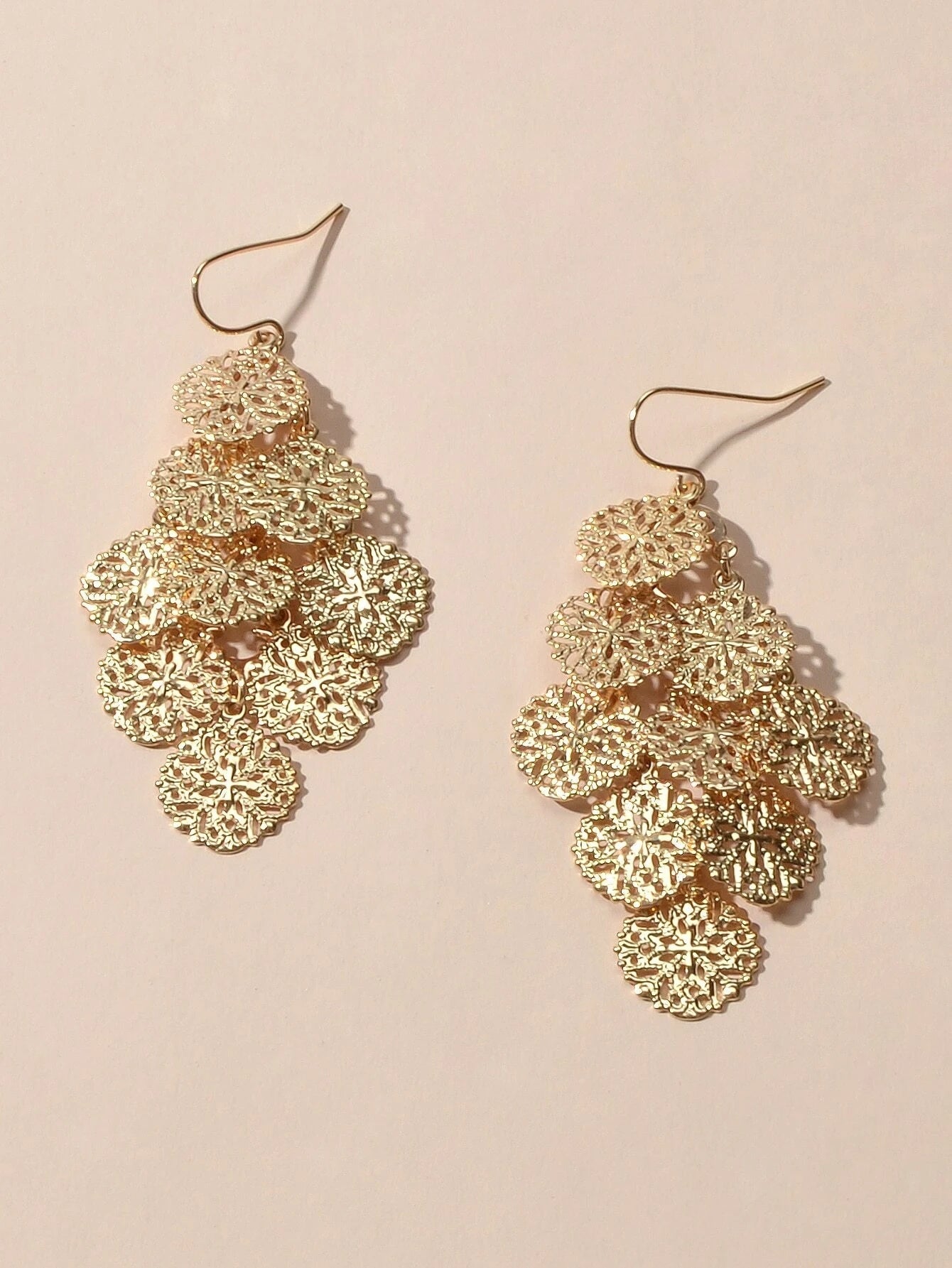 Fashionable Charm Dangle Earrings - ꫀꪶꫀᧁꪖꪀᥴꫀ꠸ᠻꪗ~ 𝔈𝔪𝔟𝔯𝔞𝔠𝔢 𝔈𝔩𝔢𝔤𝔞𝔫𝔠𝔢