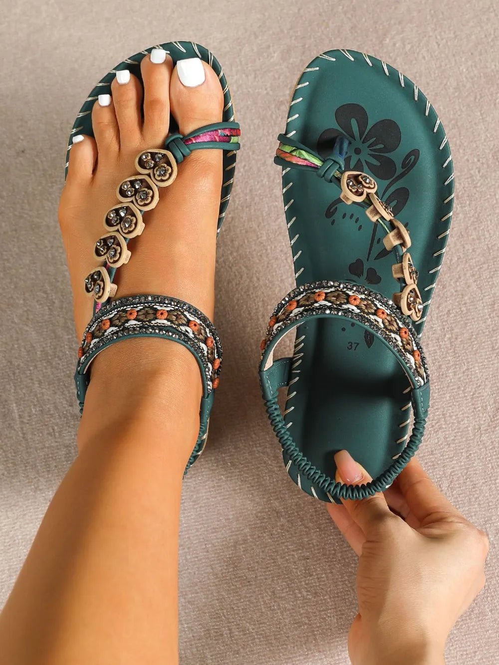 Fashion Western Asian Beaded Diamond Clip On Sandals - ꫀꪶꫀᧁꪖꪀᥴꫀ꠸ᠻꪗ~ 𝔈𝔪𝔟𝔯𝔞𝔠𝔢 𝔈𝔩𝔢𝔤𝔞𝔫𝔠𝔢