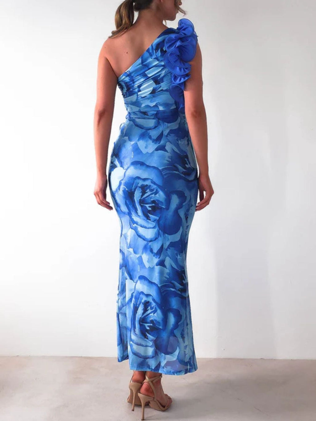 Floral Print One - Shoulder Maxi Dress - ꫀꪶꫀᧁꪖꪀᥴꫀ꠸ᠻꪗ~ 𝔈𝔪𝔟𝔯𝔞𝔠𝔢 𝔈𝔩𝔢𝔤𝔞𝔫𝔠𝔢