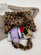 Leopard Fluff Handbag With Zip - ꫀꪶꫀᧁꪖꪀᥴꫀ꠸ᠻꪗ~ 𝔈𝔪𝔟𝔯𝔞𝔠𝔢 𝔈𝔩𝔢𝔤𝔞𝔫𝔠𝔢