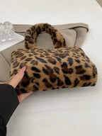 Leopard Fluff Handbag With Zip - ꫀꪶꫀᧁꪖꪀᥴꫀ꠸ᠻꪗ~ 𝔈𝔪𝔟𝔯𝔞𝔠𝔢 𝔈𝔩𝔢𝔤𝔞𝔫𝔠𝔢