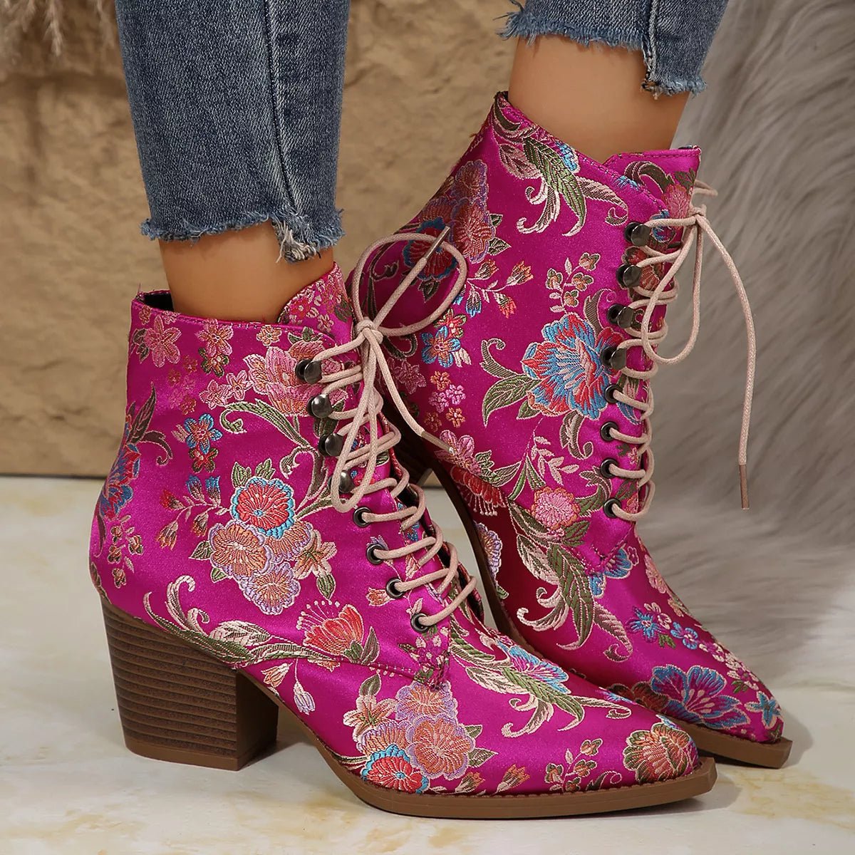 Stylish Print Point Toe Block Heels - ꫀꪶꫀᧁꪖꪀᥴꫀ꠸ᠻꪗ~ 𝔈𝔪𝔟𝔯𝔞𝔠𝔢 𝔈𝔩𝔢𝔤𝔞𝔫𝔠𝔢