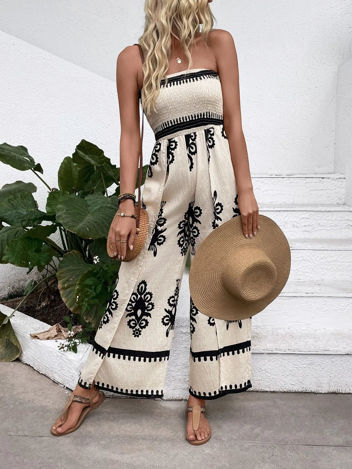 Trendy Smocked Tube Printed Wide Leg Jumpsuit - ꫀꪶꫀᧁꪖꪀᥴꫀ꠸ᠻꪗ~ 𝔈𝔪𝔟𝔯𝔞𝔠𝔢 𝔈𝔩𝔢𝔤𝔞𝔫𝔠𝔢