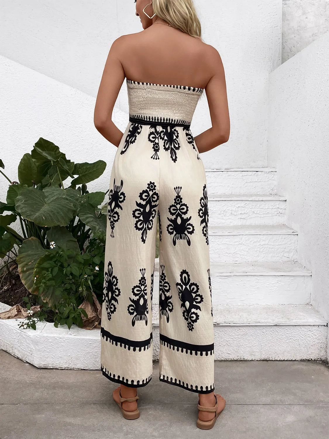 Trendy Smocked Tube Printed Wide Leg Jumpsuit - ꫀꪶꫀᧁꪖꪀᥴꫀ꠸ᠻꪗ~ 𝔈𝔪𝔟𝔯𝔞𝔠𝔢 𝔈𝔩𝔢𝔤𝔞𝔫𝔠𝔢
