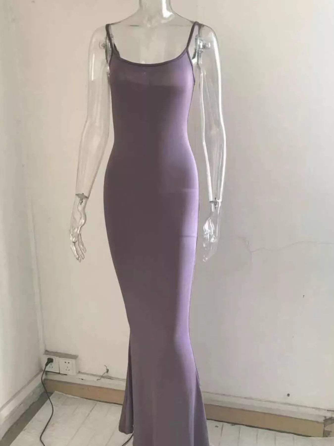 Spaghetti Strap Bodycon Maxi Dress - ꫀꪶꫀᧁꪖꪀᥴꫀ꠸ᠻꪗ~ 𝔈𝔪𝔟𝔯𝔞𝔠𝔢 𝔈𝔩𝔢𝔤𝔞𝔫𝔠𝔢