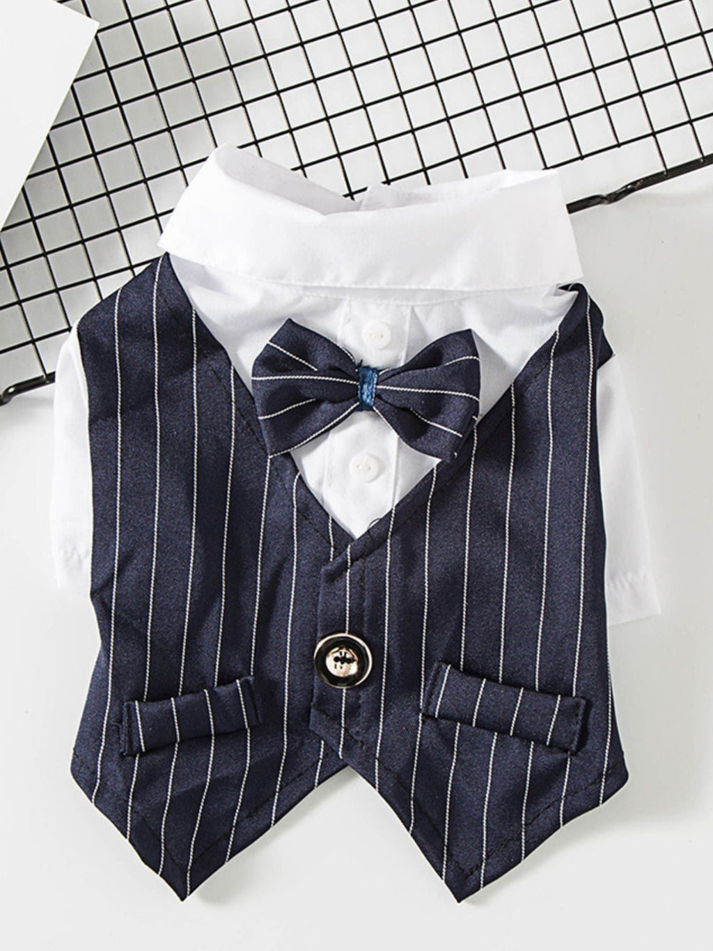 Stylish Striped Bow Tie Pet Blazer - ꫀꪶꫀᧁꪖꪀᥴꫀ꠸ᠻꪗ~ 𝔈𝔪𝔟𝔯𝔞𝔠𝔢 𝔈𝔩𝔢𝔤𝔞𝔫𝔠𝔢