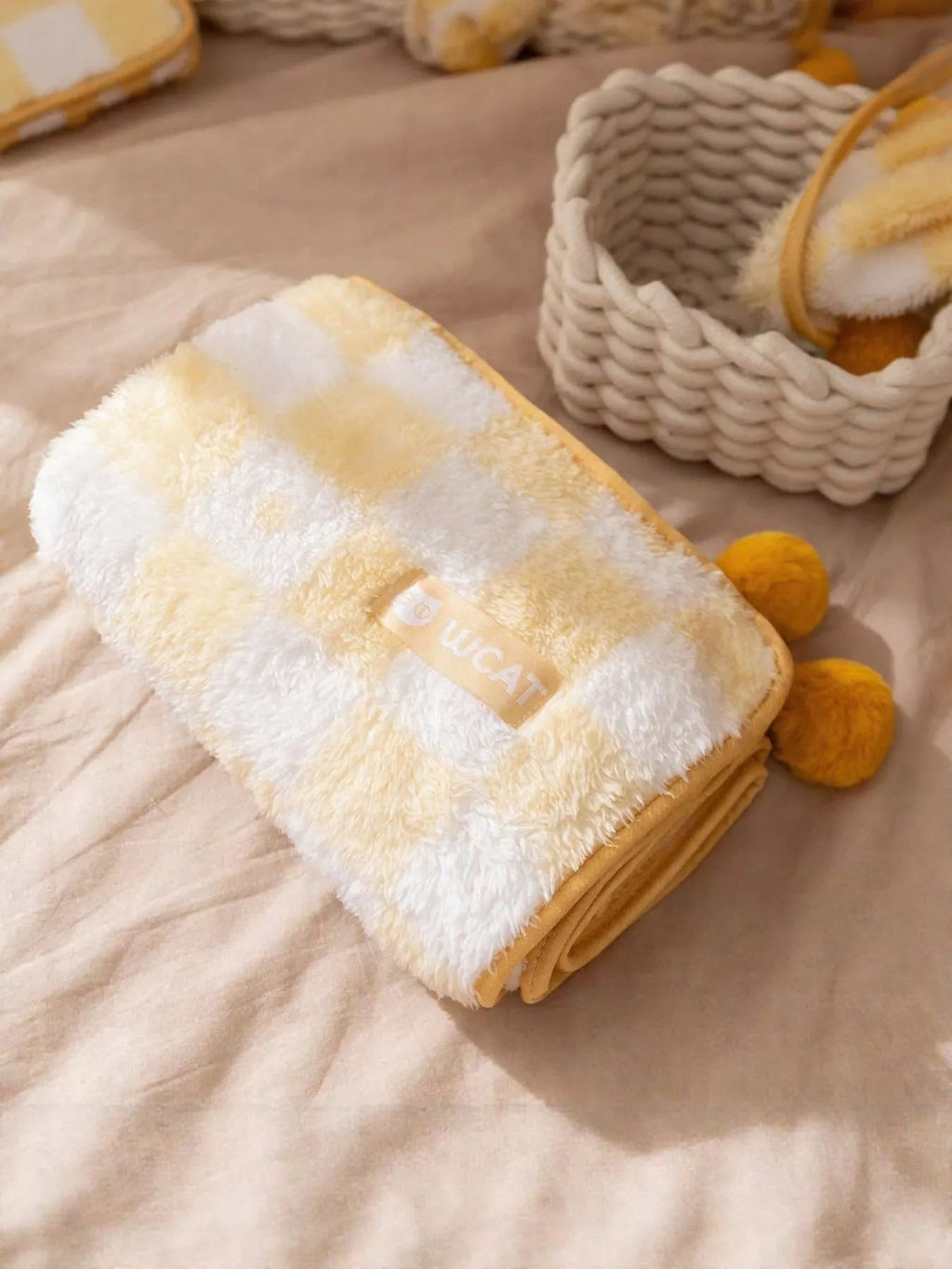Trendy Stylish Soft Pet Blanket - ꫀꪶꫀᧁꪖꪀᥴꫀ꠸ᠻꪗ~ 𝔈𝔪𝔟𝔯𝔞𝔠𝔢 𝔈𝔩𝔢𝔤𝔞𝔫𝔠𝔢