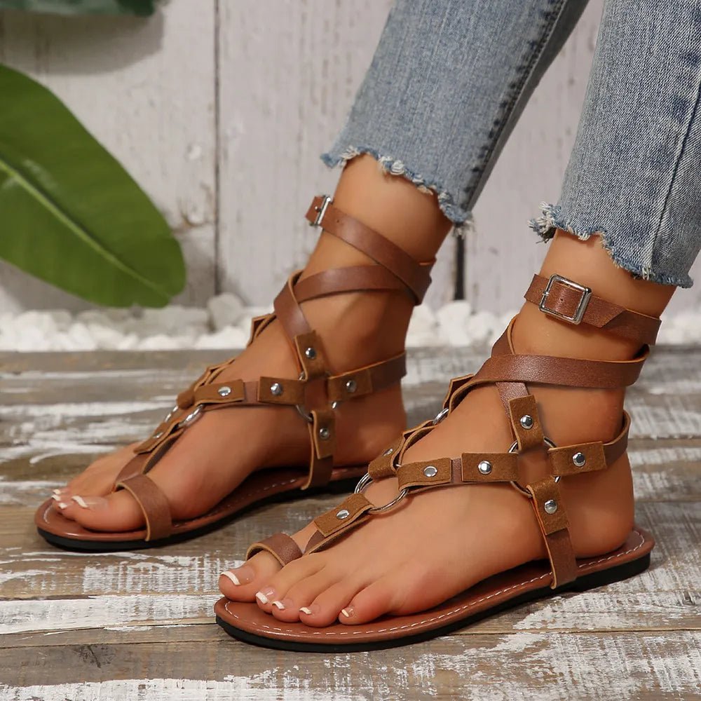 Trendy Studded Toe Loop Flat Sandals - ꫀꪶꫀᧁꪖꪀᥴꫀ꠸ᠻꪗ~ 𝔈𝔪𝔟𝔯𝔞𝔠𝔢 𝔈𝔩𝔢𝔤𝔞𝔫𝔠𝔢