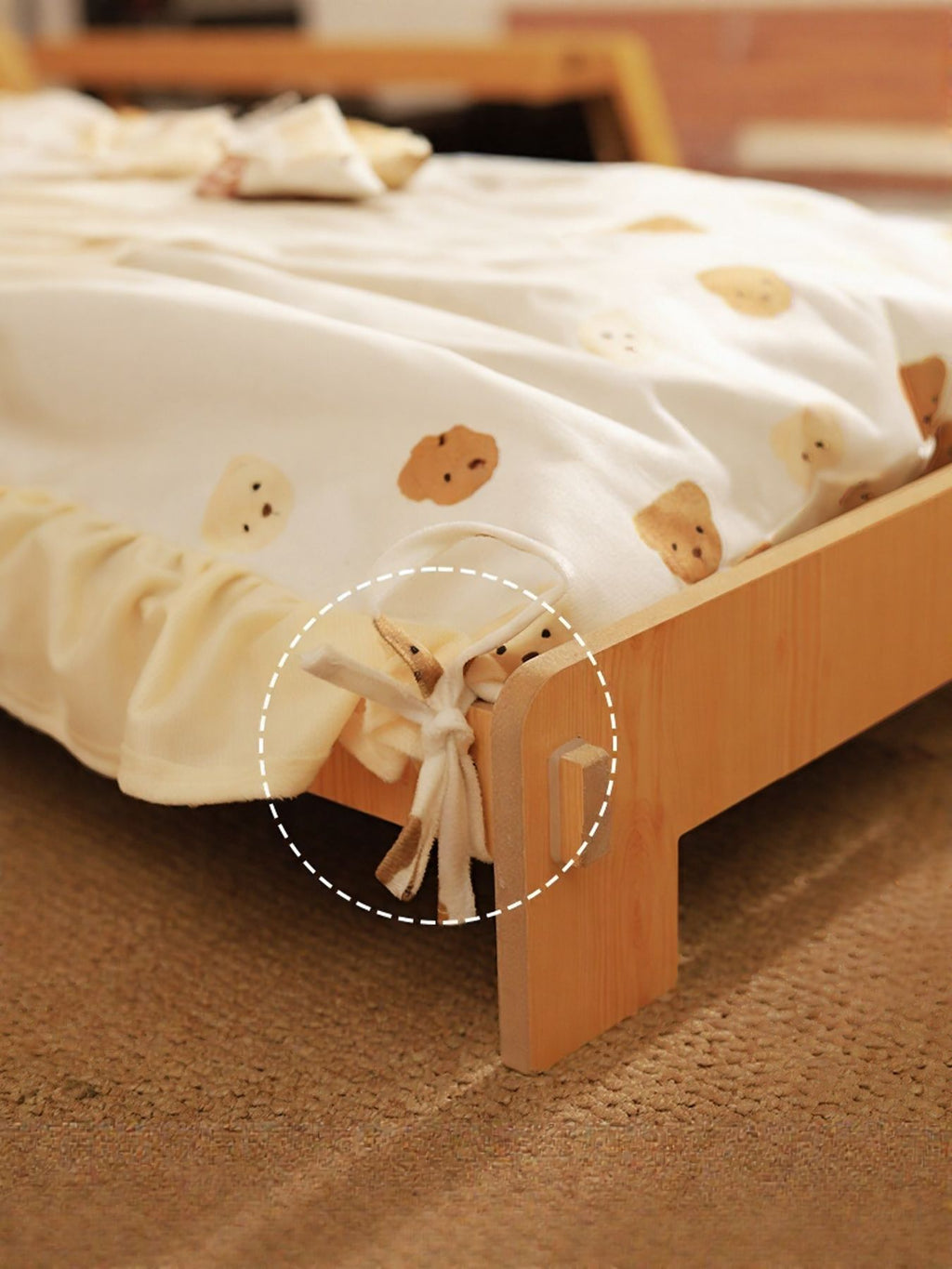 Trendy Foldable Wooden Pet Bed - ꫀꪶꫀᧁꪖꪀᥴꫀ꠸ᠻꪗ~ 𝔈𝔪𝔟𝔯𝔞𝔠𝔢 𝔈𝔩𝔢𝔤𝔞𝔫𝔠𝔢